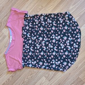 Floral pink top